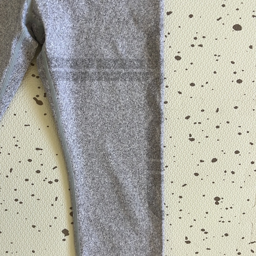 💘 AIM’N - GRAY WORKOUT LEGGINGS - Picture 5 of 5
